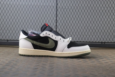 Jordan 1 Retro Low OG SP Travis Scott 