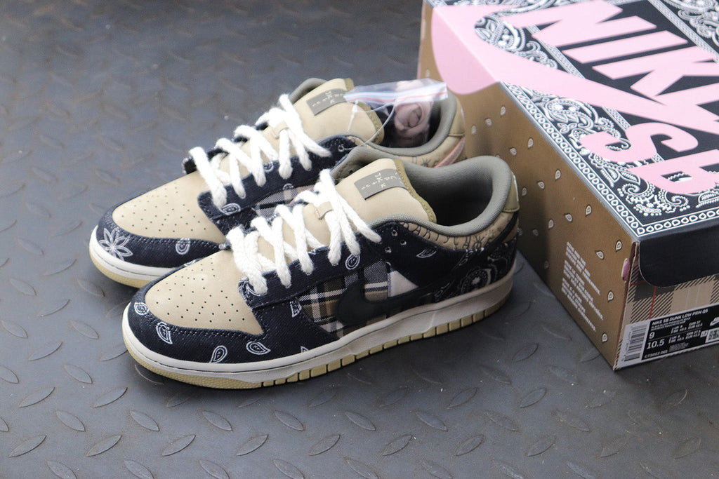Travis Scott x Nike SB Dunk Low